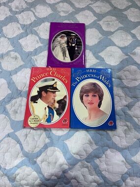 Ladybird HRH Prince Charles & Princess of Wales Set - Red & Blue Covers